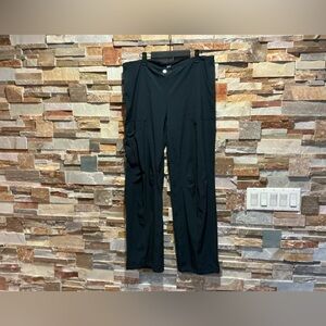 ALO Yoga Low Rise Megastar Cargo Pant